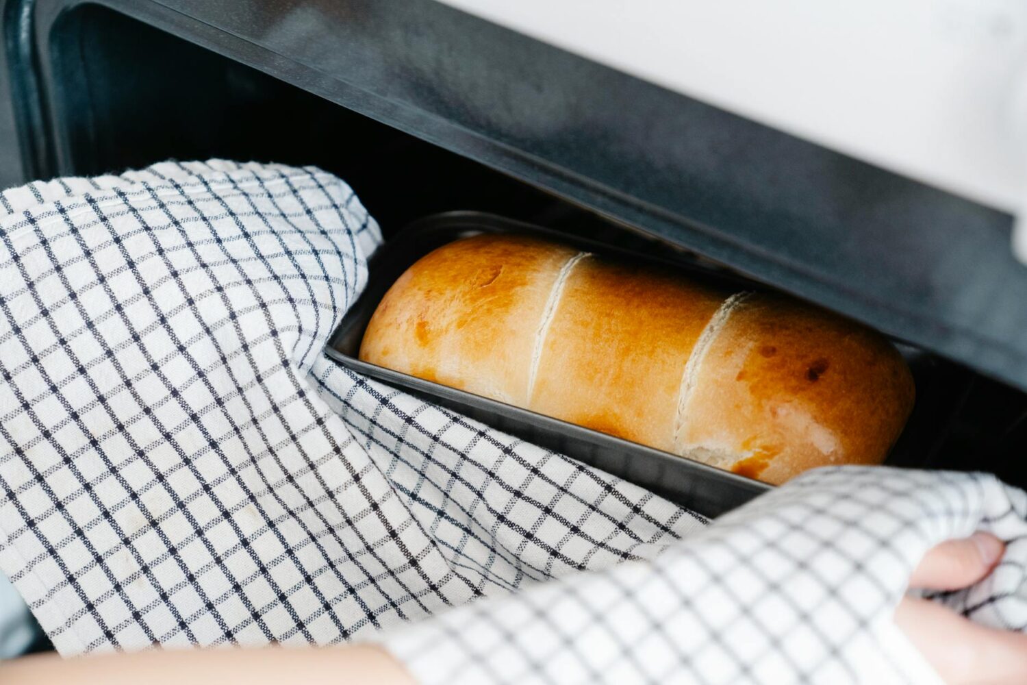 Temps de cuisson d&rsquo;un pain de 500g : le guide précis du four