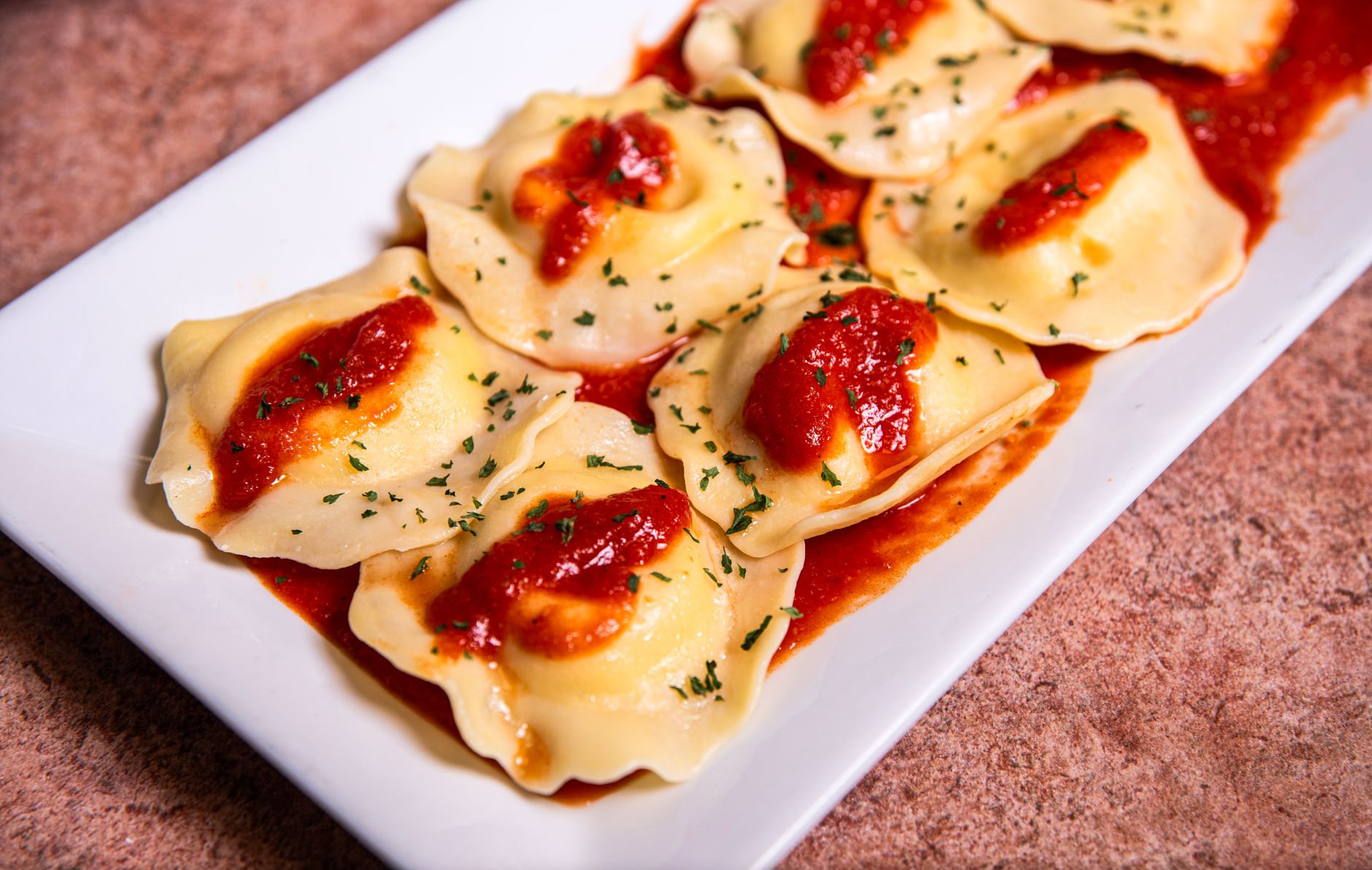 Raviolis au fromage maison : comprendre l’esprit de la recette italienne facile — raviolis au fromage faits maison