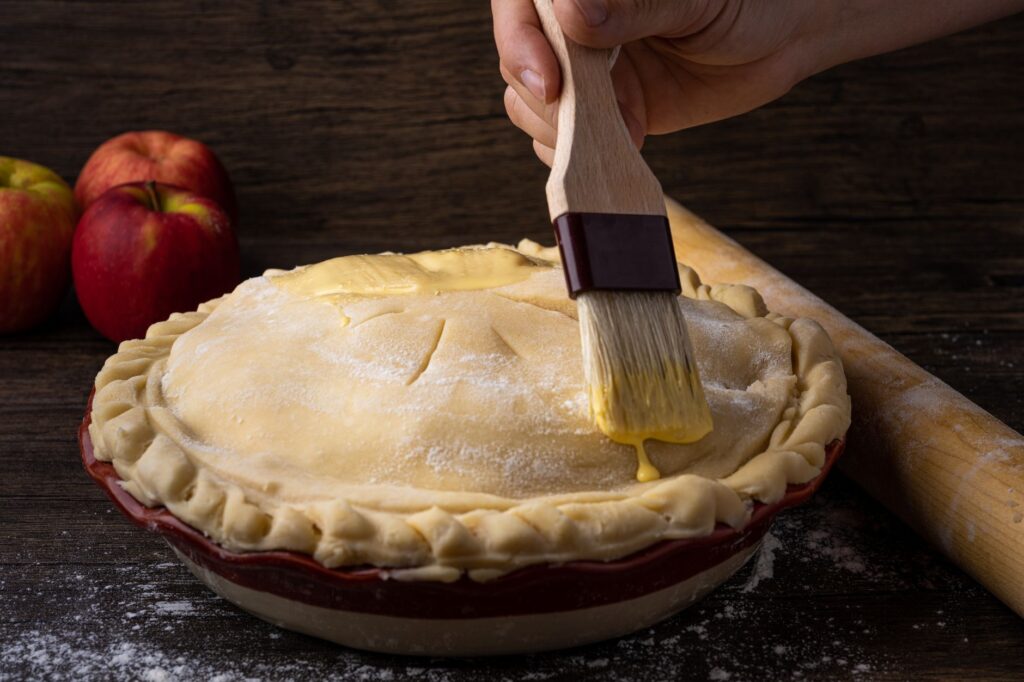 Tarte aux pommes à l'ancienne — tarte aux pommes traditionnelle maison